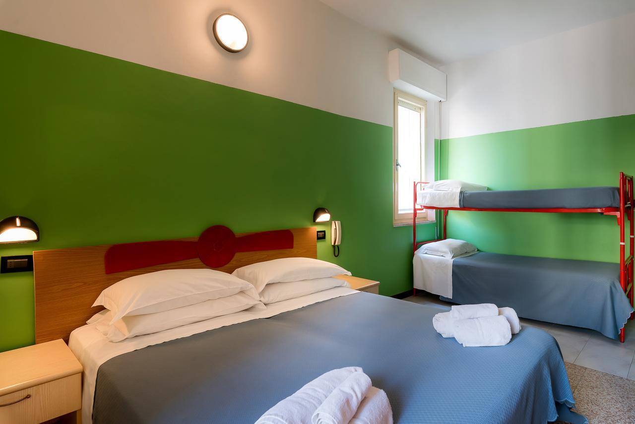 Hotel T Depandance Rimini Exterior foto